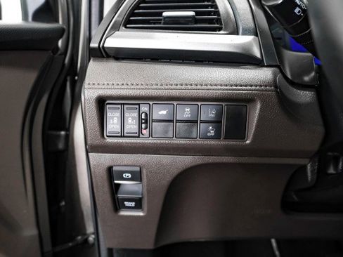 Used 2020 Honda Odyssey EX-L image 22
