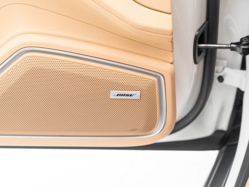 Certified 2023 Porsche Panamera Platinum Edition image 23