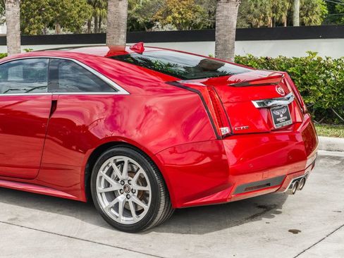 Used 2011 Cadillac CTS V w/ Wood Trim Package image 5