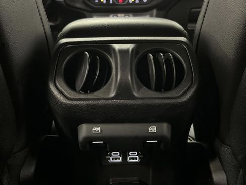 Certified 2021 Jeep Wrangler Unlimited Rubicon w/ Trailer Tow Package image 33