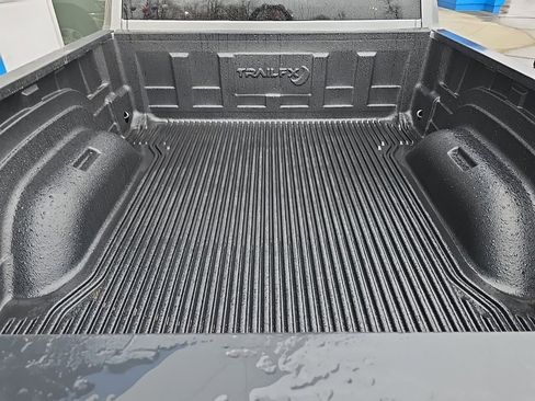 Used 2024 RAM 2500 Big Horn image 29