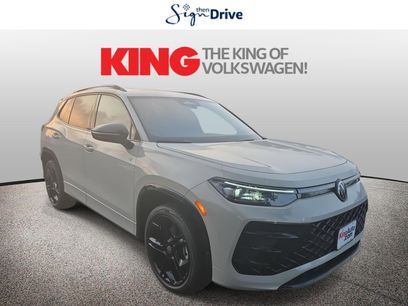 New 2025 Volkswagen Tiguan SE R-Line