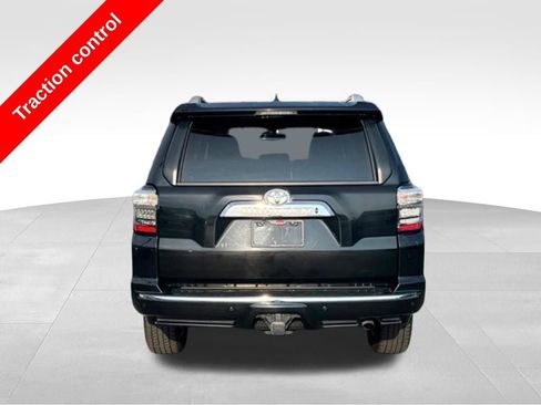 Used 2016 Toyota 4Runner Limited AWD/4WD image 5