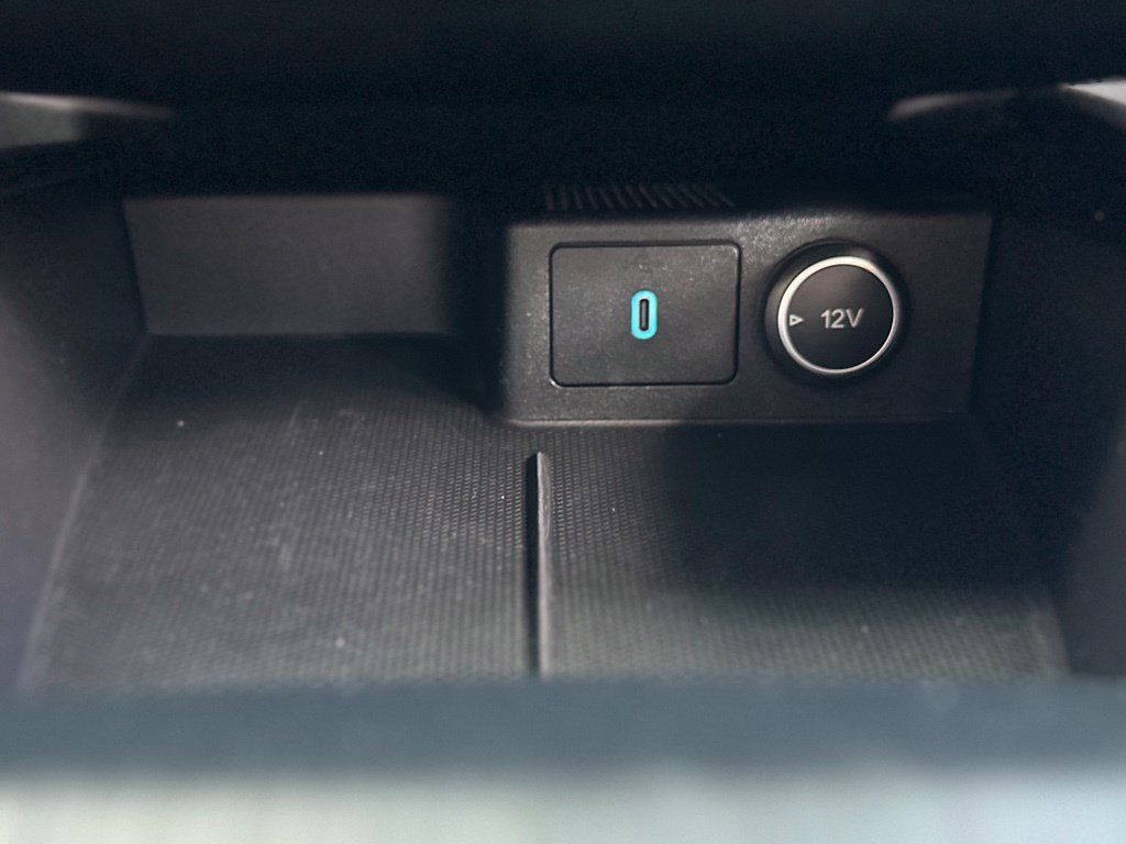 Used 2020 Ford Escape SE FWD image 15