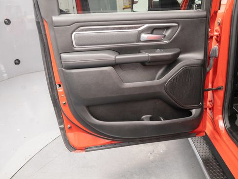 Used 2022 RAM 1500 Big Horn AWD/4WD image 36