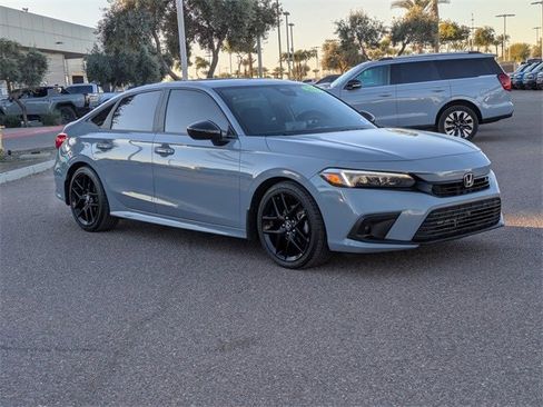 Used 2024 Honda Civic Sport image 8