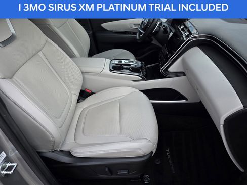 Used 2023 Hyundai Tucson Limited image 13