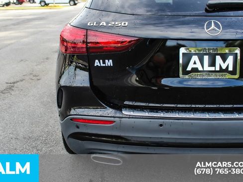 Used 2024 Mercedes-Benz GLA 250 4MATIC image 12