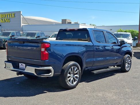 Used 2022 Chevrolet Silverado 1500 LT w/ Bed Protection Package AWD/4WD image 7