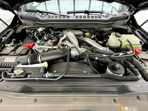 New 2025 Ford F250 Lariat w/ Lariat Ultimate Package image 12