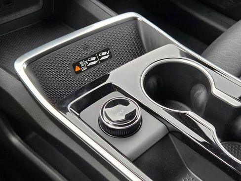 New 2026 Chevrolet Equinox LT w/ Convenience Package II image 29