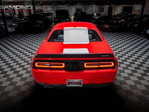Used 2015 Dodge Challenger SRT Hellcat RWD image 70