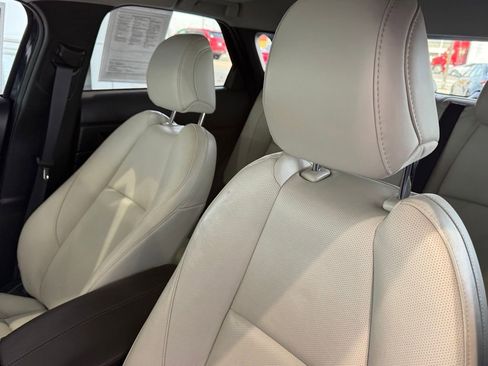 Used 2022 MAZDA CX-30 AWD 2.5 S w/ Premium Package image 21