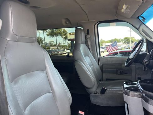 Used 2012 Ford E-350 and Econoline 350 XL RWD image 23