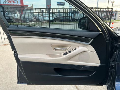 Used 2013 BMW 528i Sedan image 12