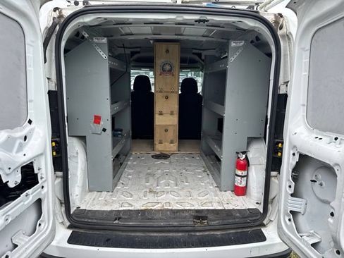 Used 2022 RAM ProMaster City Tradesman FWD image 9