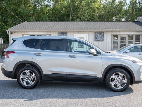 Used 2021 Hyundai Santa Fe SE FWD image 8