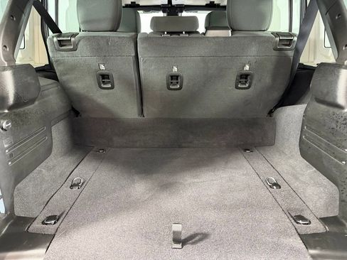 Used 2025 Jeep Wrangler Unlimited Rubicon 4xe w/ Convenience Group image 33