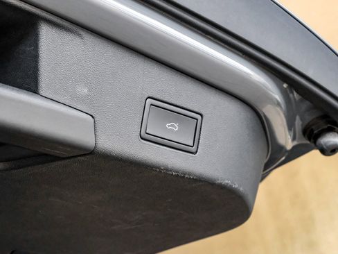 Used 2023 Volkswagen ID.4 Pro S image 53