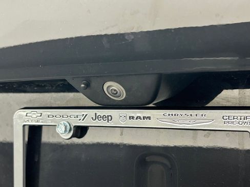 Used 2024 Jeep Grand Cherokee Limited w/ Luxury Tech Group II image 35