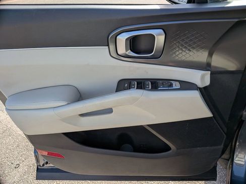Used 2021 Kia Sorento S w/ Panoramic Sunroof Package FWD image 32