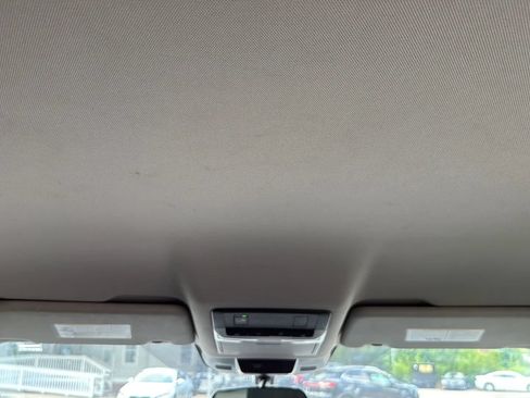 Used 2021 Nissan Rogue SV FWD image 27