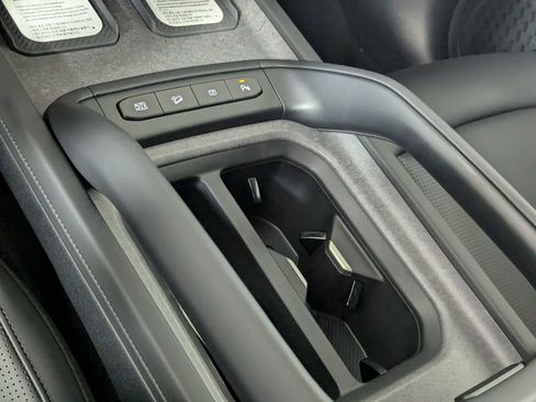 New 2027 Kia Telluride S image 22