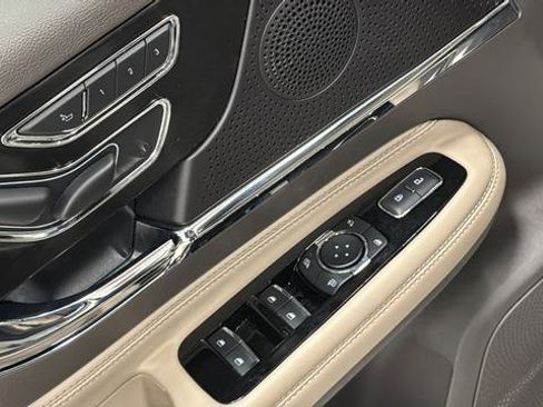 Used 2024 Lincoln Corsair Reserve image 21