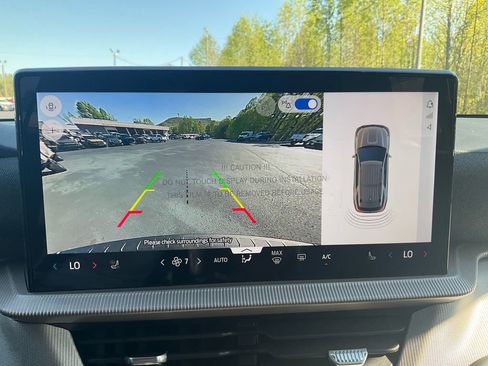 New 2026 Ford Explorer Active RWD image 24