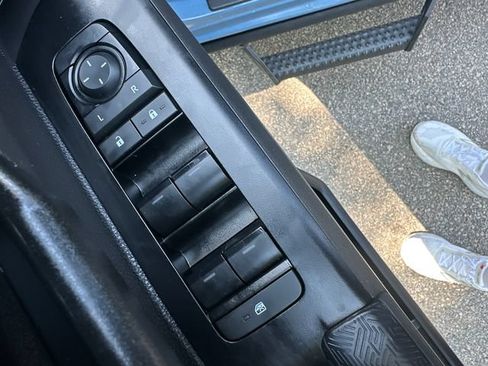 Certified 2026 Toyota Tacoma SR5 AWD/4WD image 26