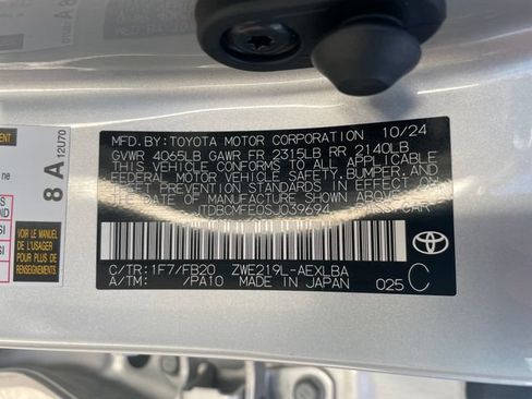 Used 2025 Toyota Corolla LE FWD image 26