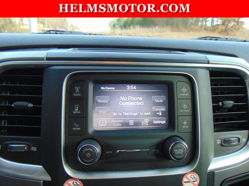 Certified 2024 RAM 1500 Classic SLT image 31