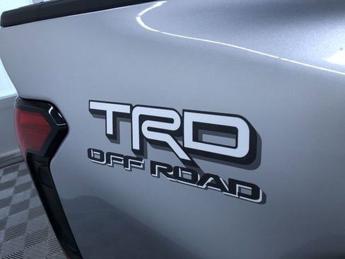 Used 2024 Toyota Tacoma TRD Off-Road image 10