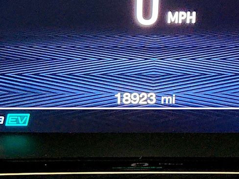 Used 2024 Alfa Romeo Tonale Veloce image 20