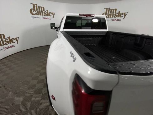 New 2026 GMC Sierra 3500 SLE w/ SLE Value Package image 7