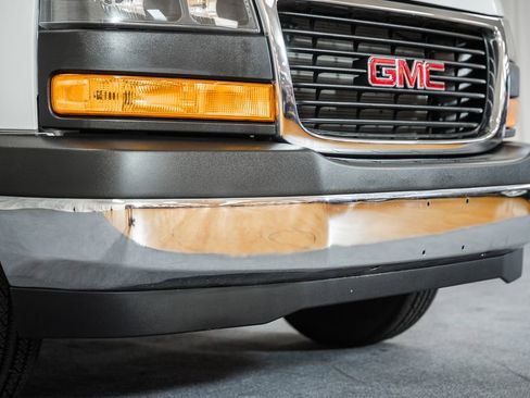 Used 2024 GMC Savana 2500 w/ Driver Convenience Package RWD image 15