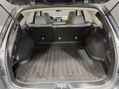 Used 2018 Subaru Outback 2.5i Limited image 38
