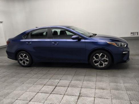 Used 2021 Kia Forte LXS FWD image 11