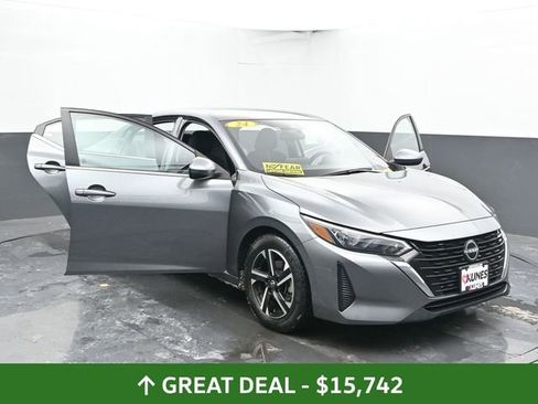Used 2024 Nissan Sentra SV image 53