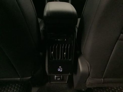 New 2026 Jeep Compass Latitude image 33