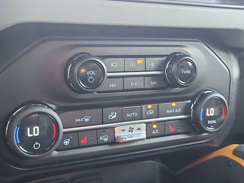 Certified 2021 Ford Bronco Badlands AWD/4WD image 21