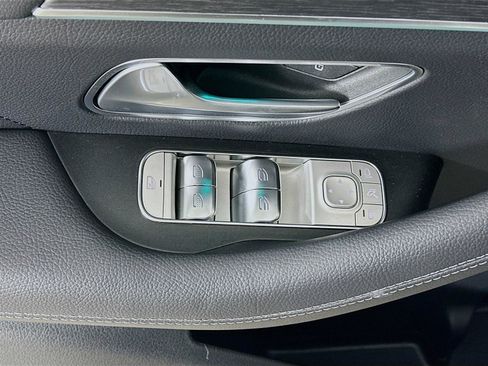 Used 2026 Mercedes-Benz GLS 580 4MATIC image 23