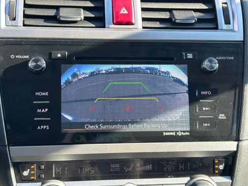 Used 2016 Subaru Outback 2.5i Premium image 21