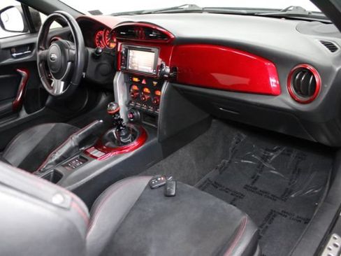Used 2013 Subaru BRZ Limited w/ Popular Pkg 1A RWD image 21