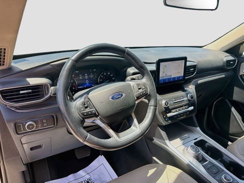 Used 2020 Ford Explorer Limited AWD/4WD image 9