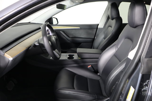 Used 2023 Tesla Model Y Long Range AWD/4WD image 11