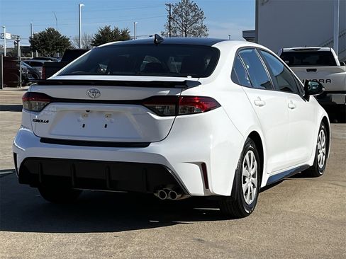 Used 2025 Toyota Corolla FX image 4