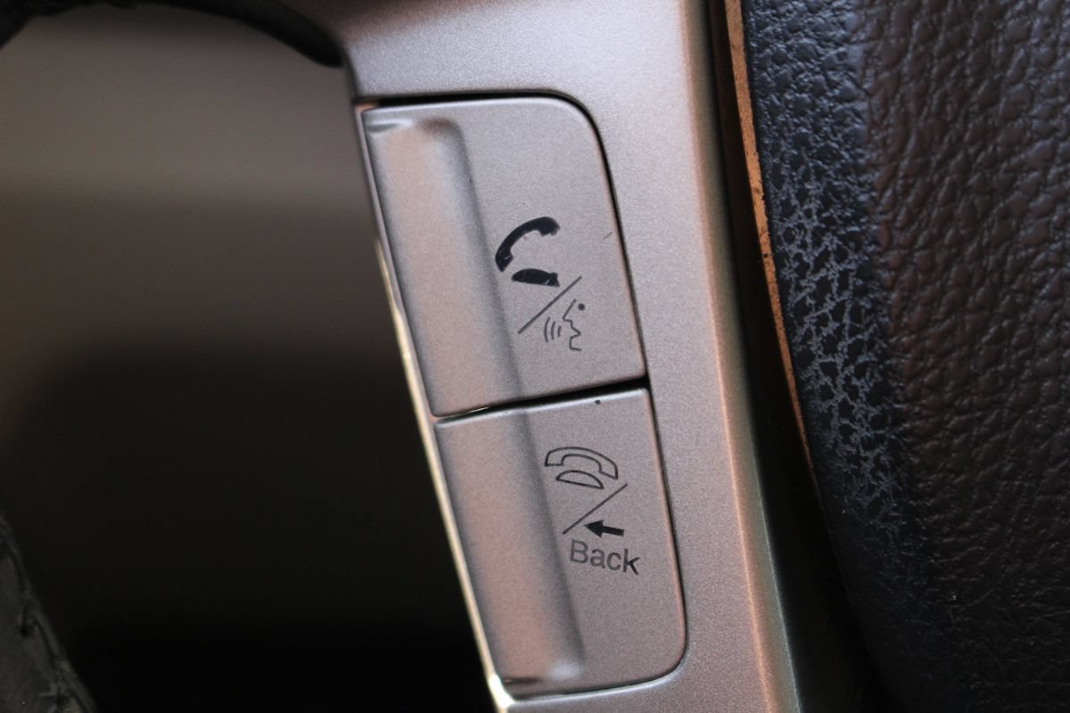 Used 2010 Honda Accord EX-L image 23