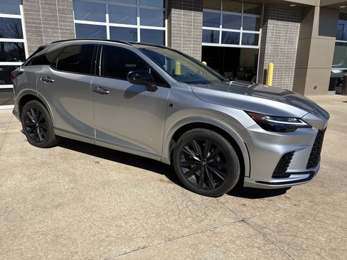 Used 2025 Lexus RX 500h F Sport image 2