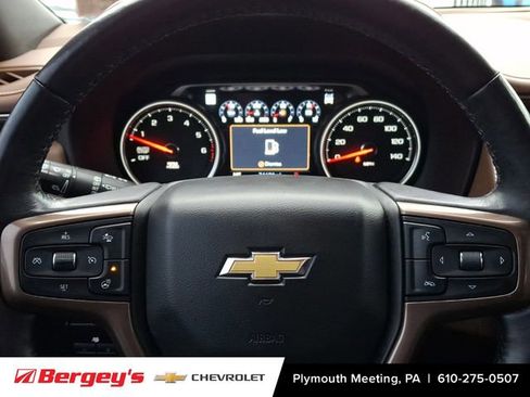 Used 2021 Chevrolet Tahoe High Country w/ Premium Package image 22